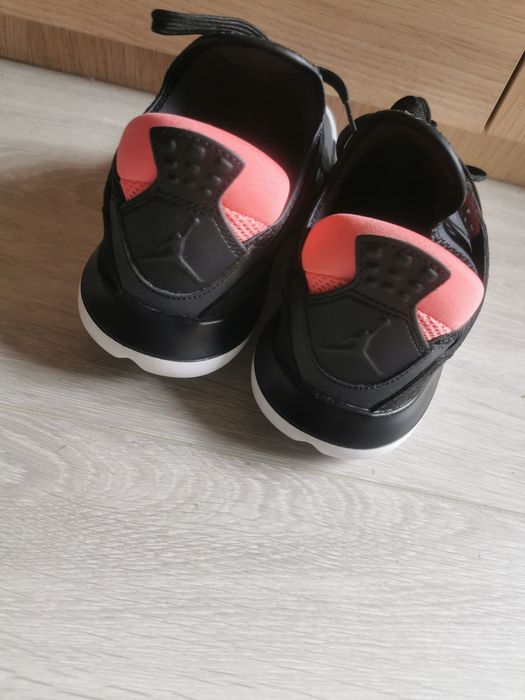 Nowe buty Jordan r. 36