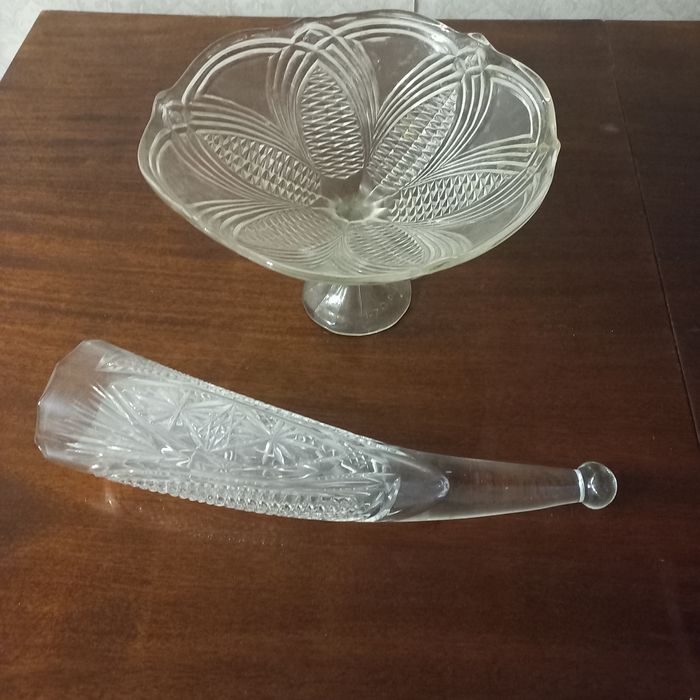 Фруктовниця, конфетниця на ніжці виробництво СССР