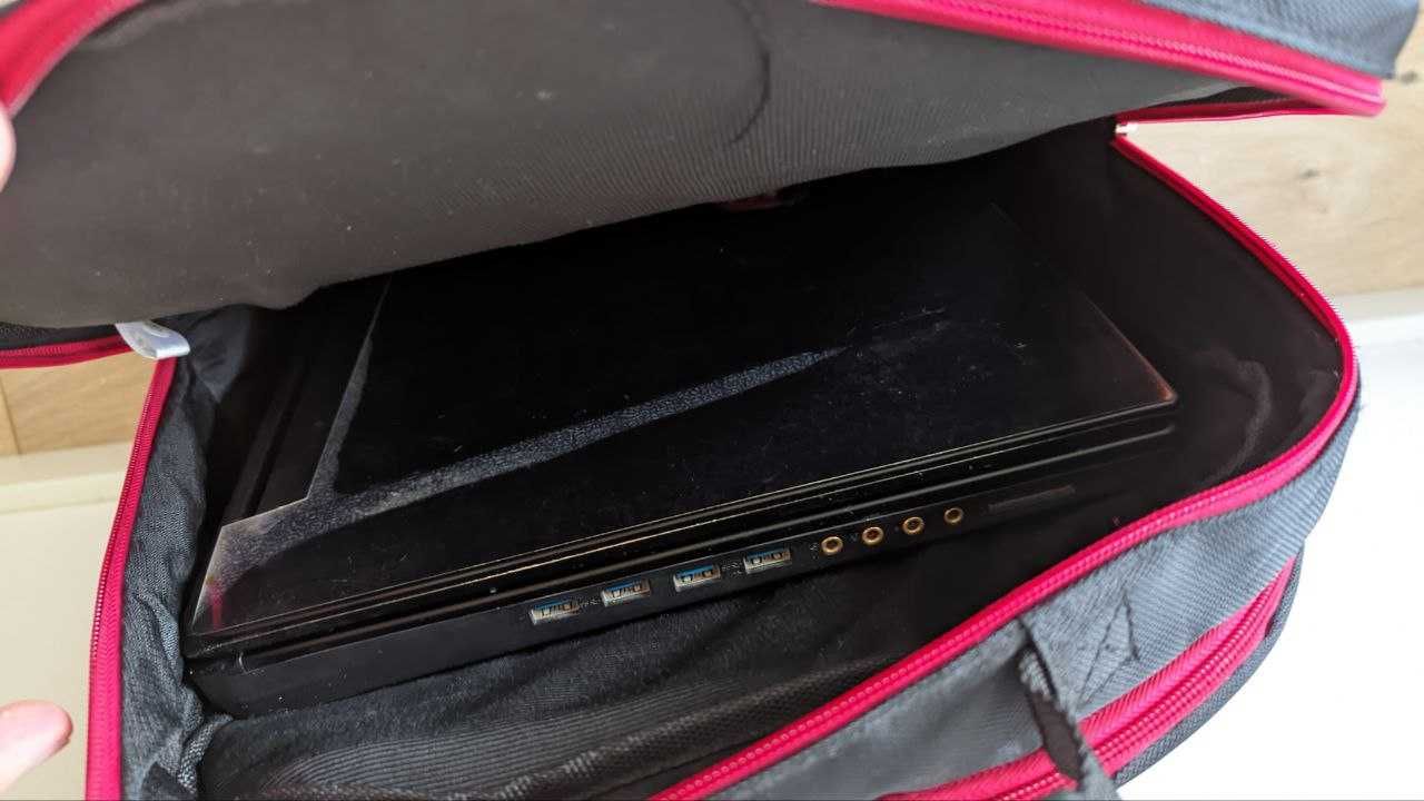 Plecak MSI na duży laptop