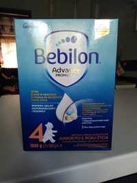 Bebilon advance pronutra 4. 4x1kg.
Opakowanie pojemności 1kg.
4x1kg.
D