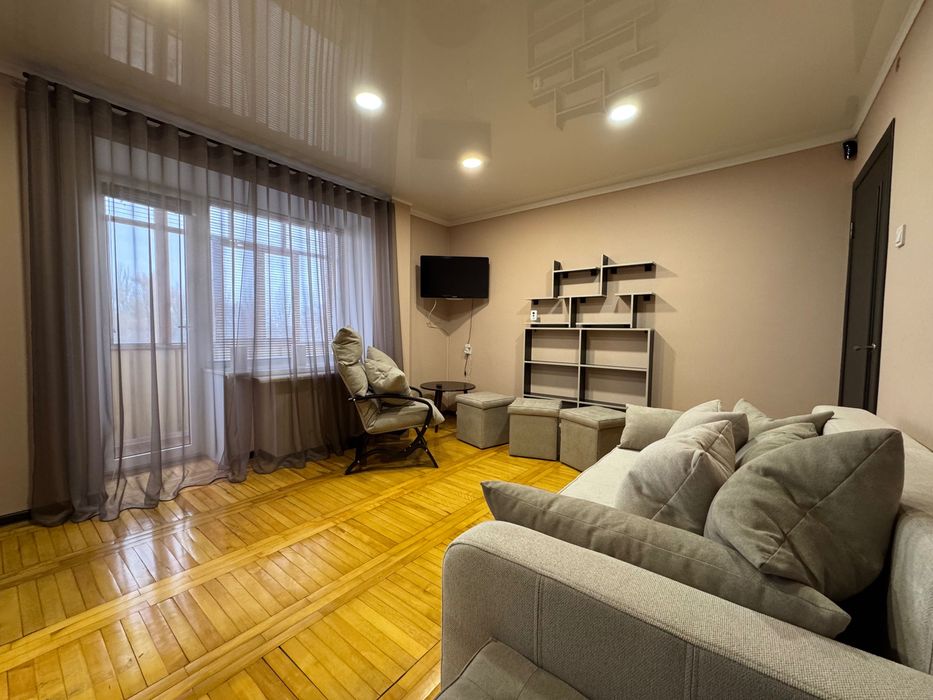 Купите однокомнатную квартиру на проспекте Мануйловський, Радистов