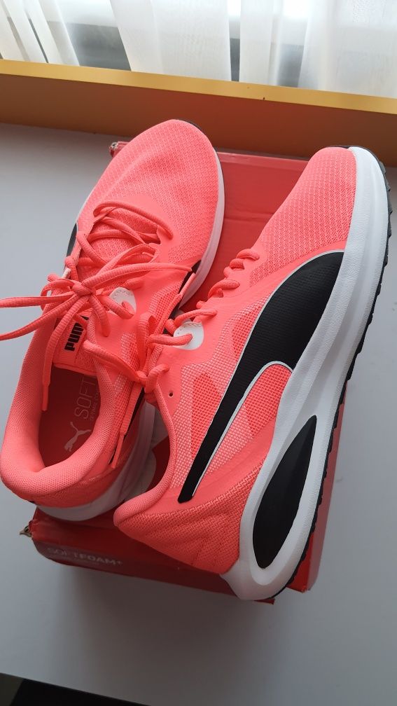 Кросівки PUMA жіночі ( 27,5 см)