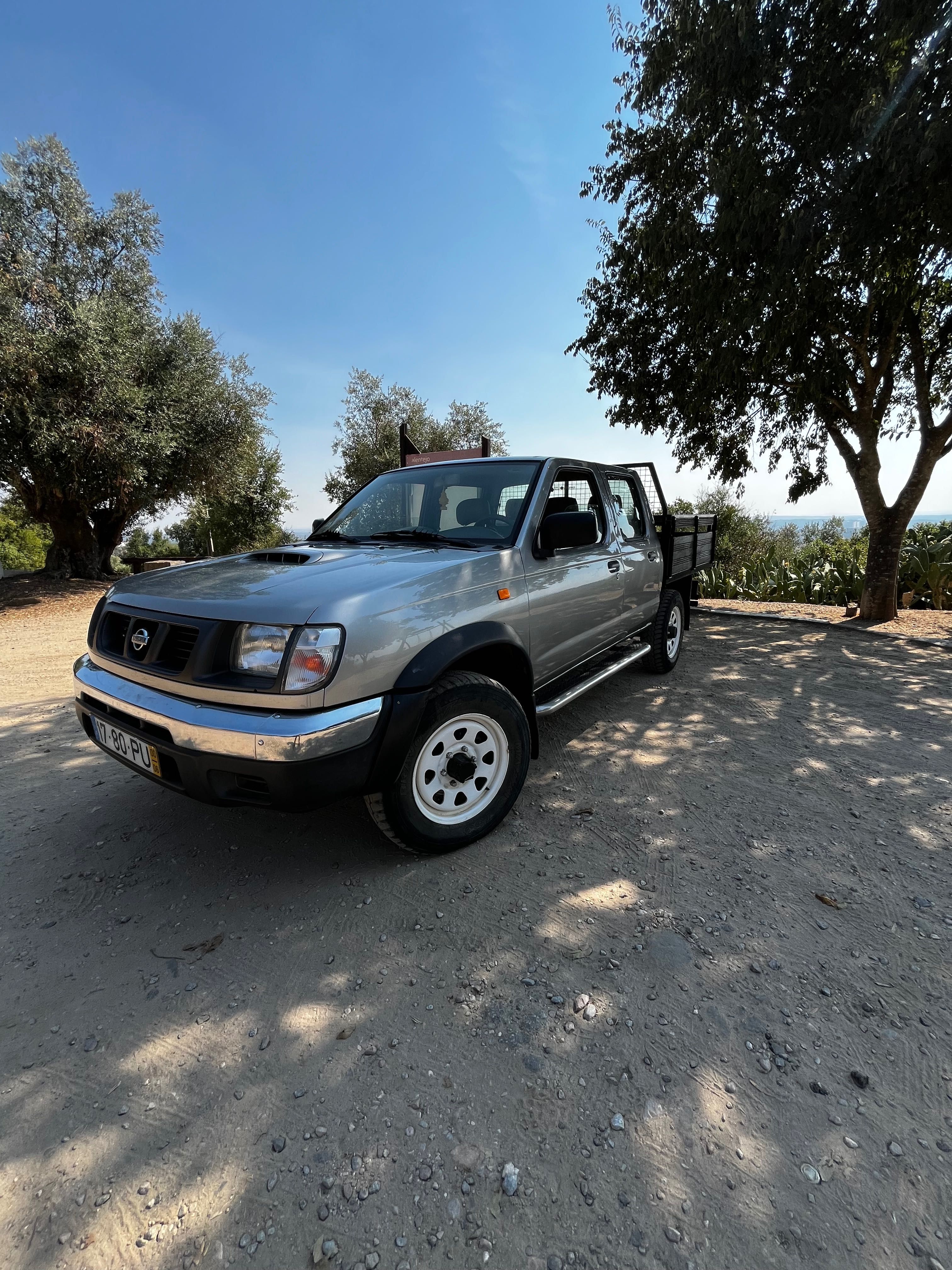 Nissan D22 2.5 TD 4x4 Cabine Dupla