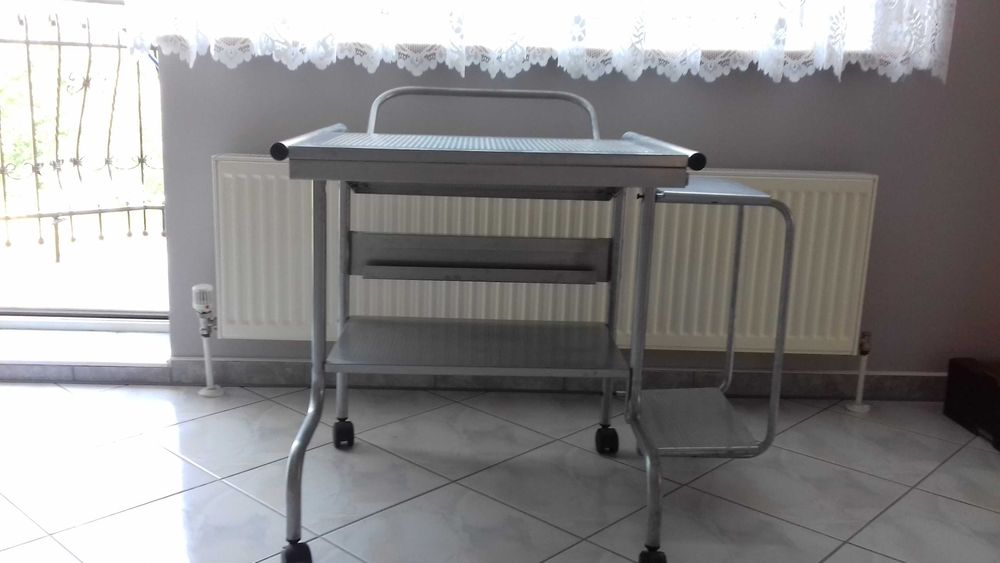 Stolik dla dziecka.