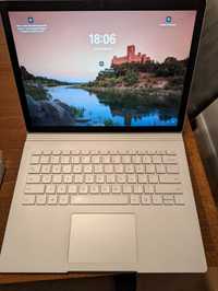 Surface Book 2 i5 256gb 8gb RAM + Rysik + Microsoft Wireless Adapter