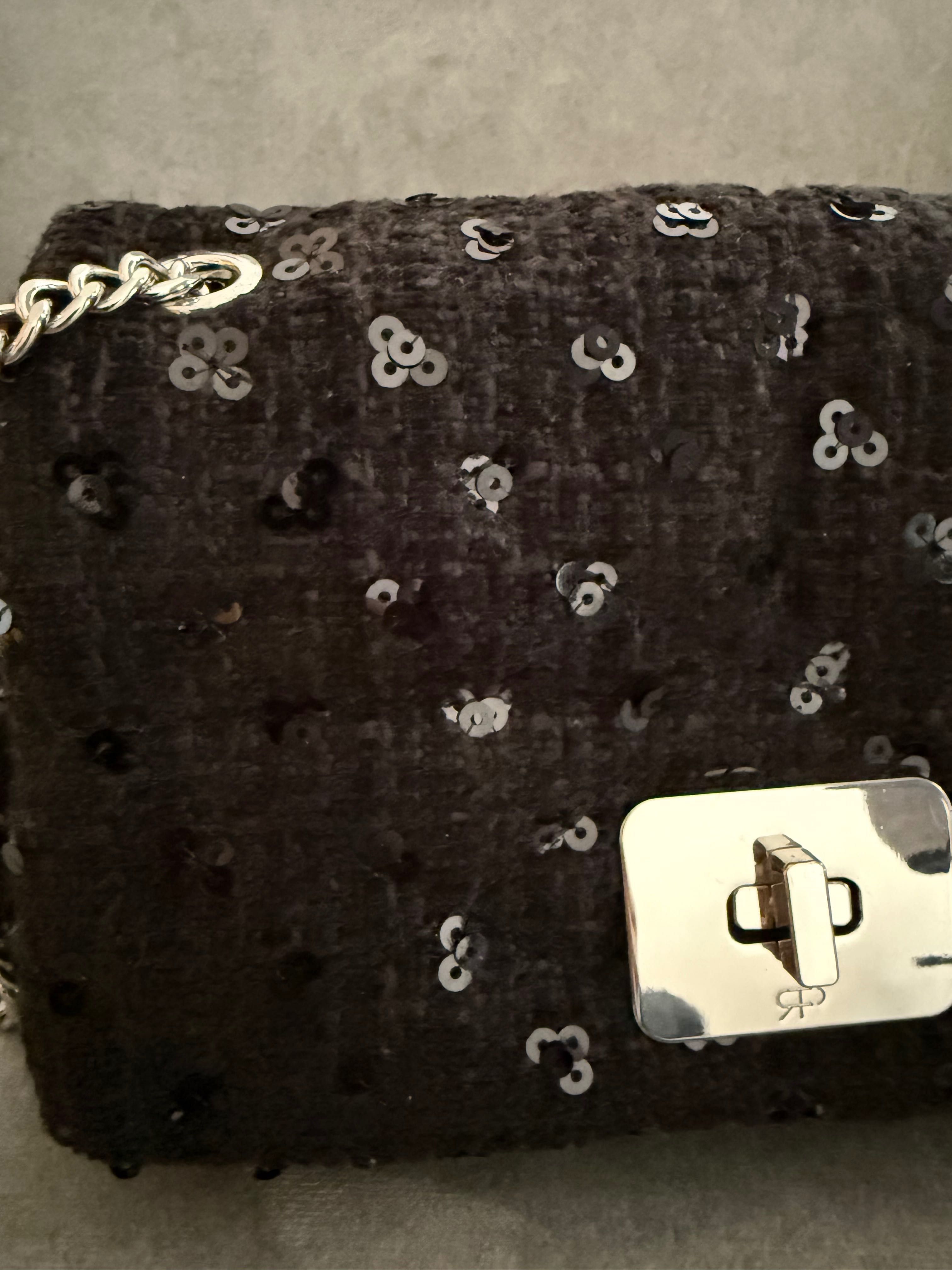 Mala tipo Chanel da Parfois!