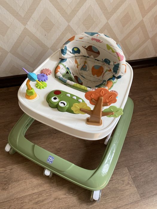Продам ходунки Bambi майже нові