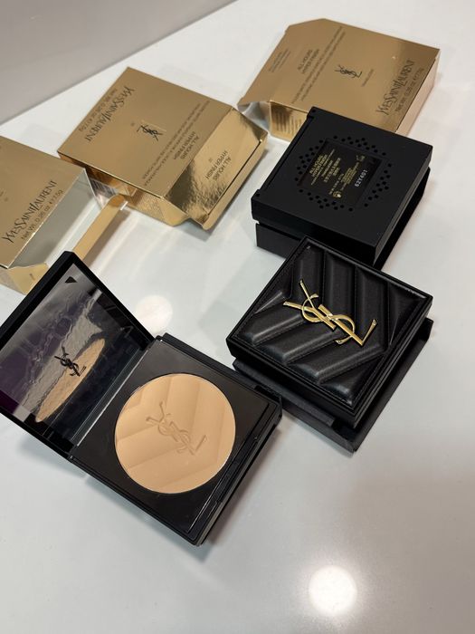 Пудра для обличчя YSL 02