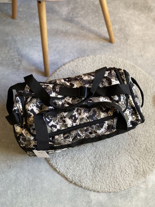 Puma оригінал нова велика спортивна сумка дорожня для залу тренувань