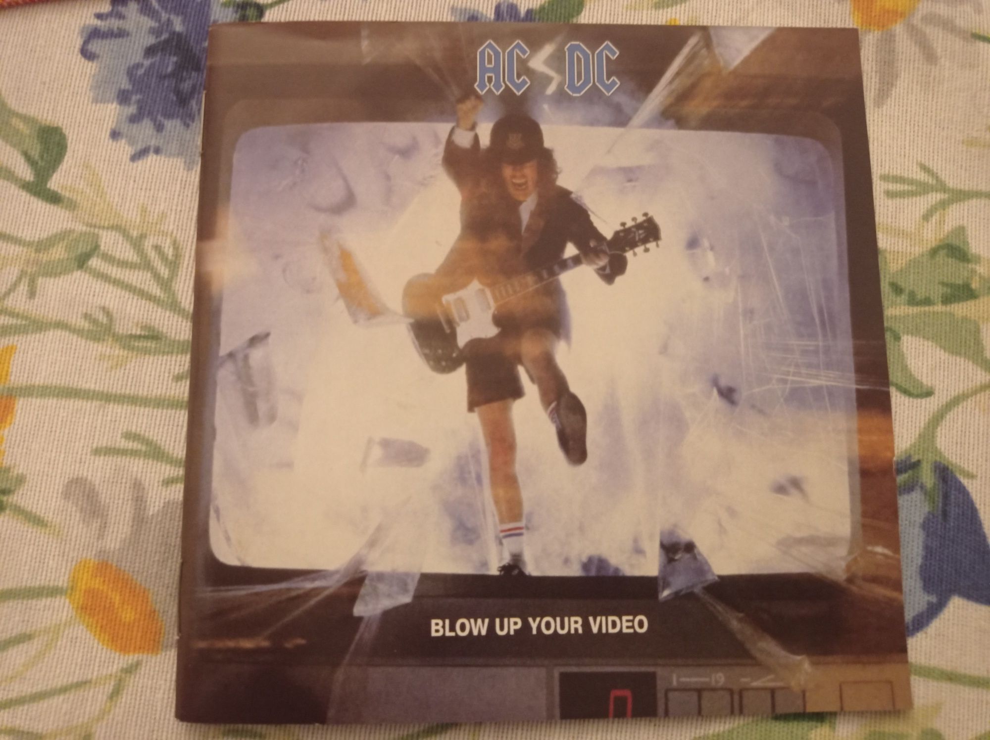 AC/DC - Blow up your video