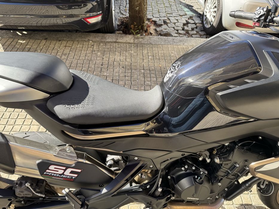 Moto Cfmoto- 800-Nk