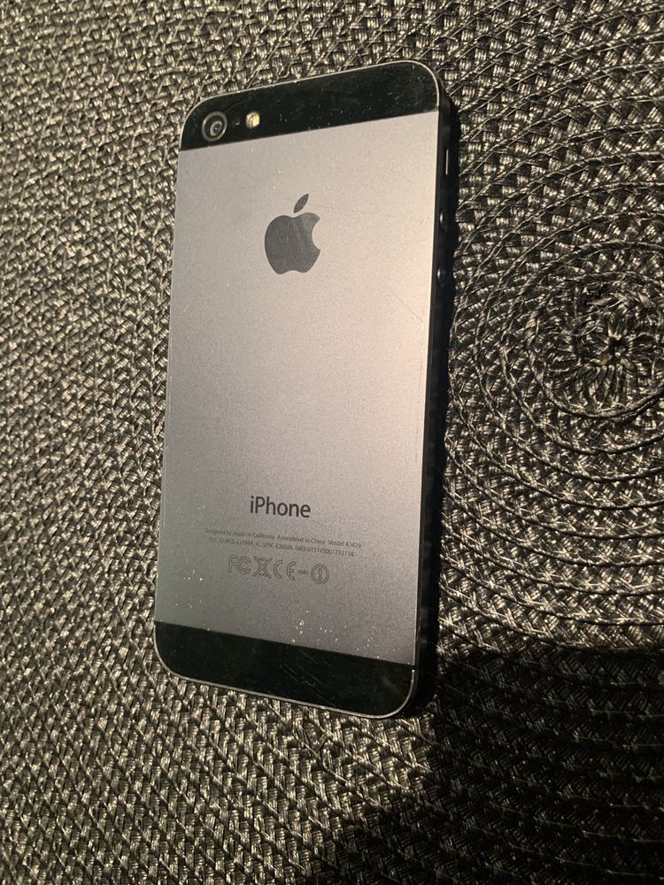 iPhone 5 16GB czarny