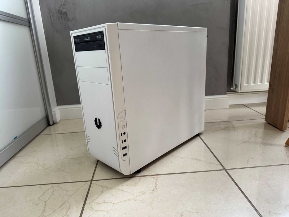Komputer stacjonarny AMD Ryzen 5 3600/RX 580/ 16GB RAM/SSD NVMe 256 GB