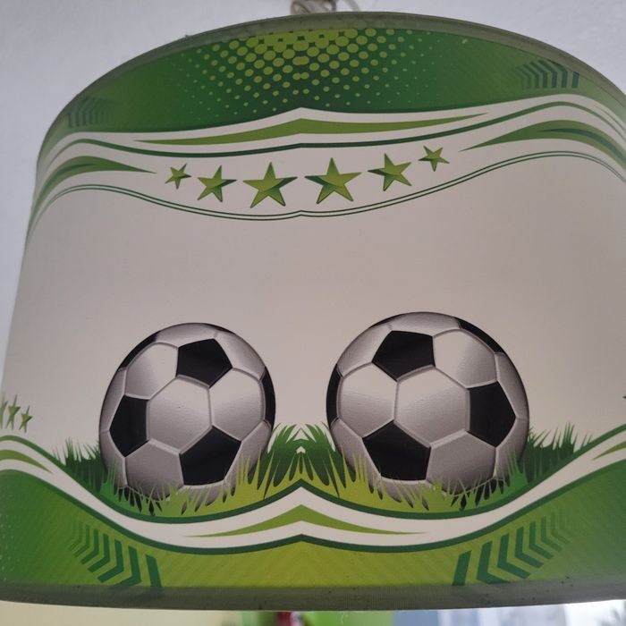 lampa sufitowa piłkarska