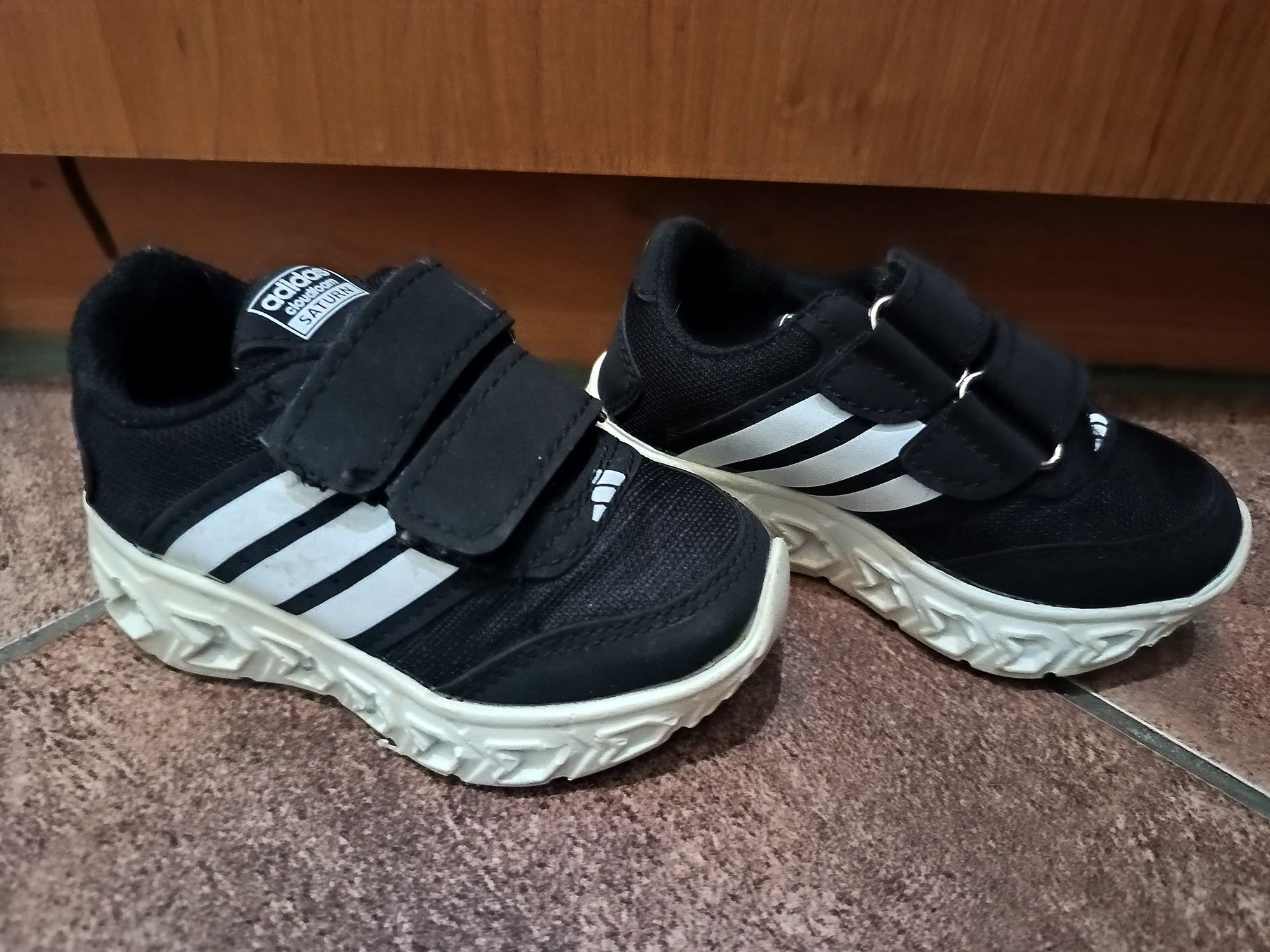 Buty dziecięce Adidas