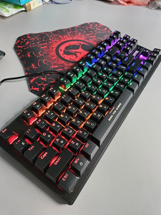 Механическая клавиатура MARVO KG-901 RED свитчи. НОВАЯ