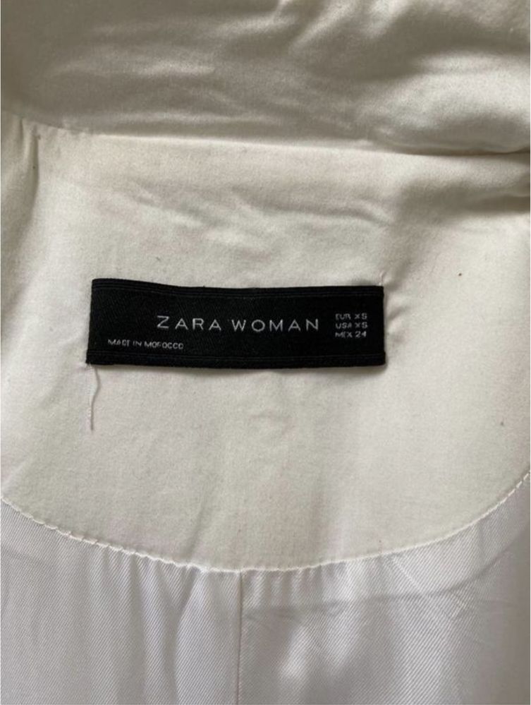 Бавовняний тренч Zara