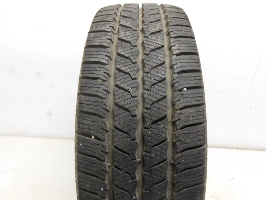 215/65 R16C CONTINENTAL VANCONTACT WINTER