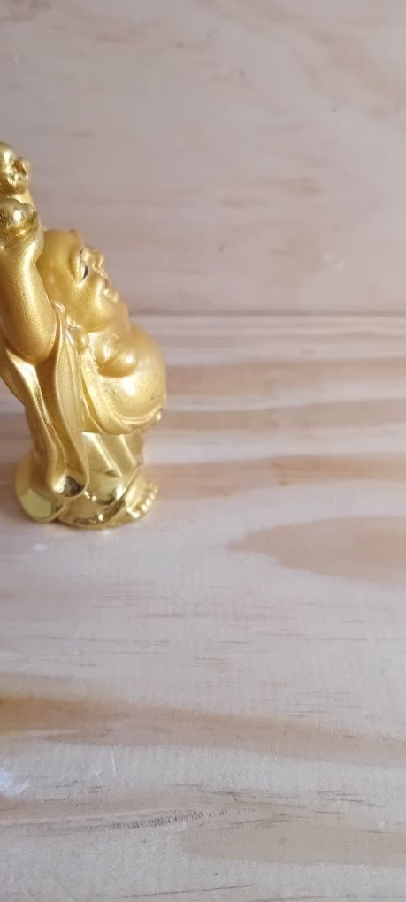 Estatueta buda dourado