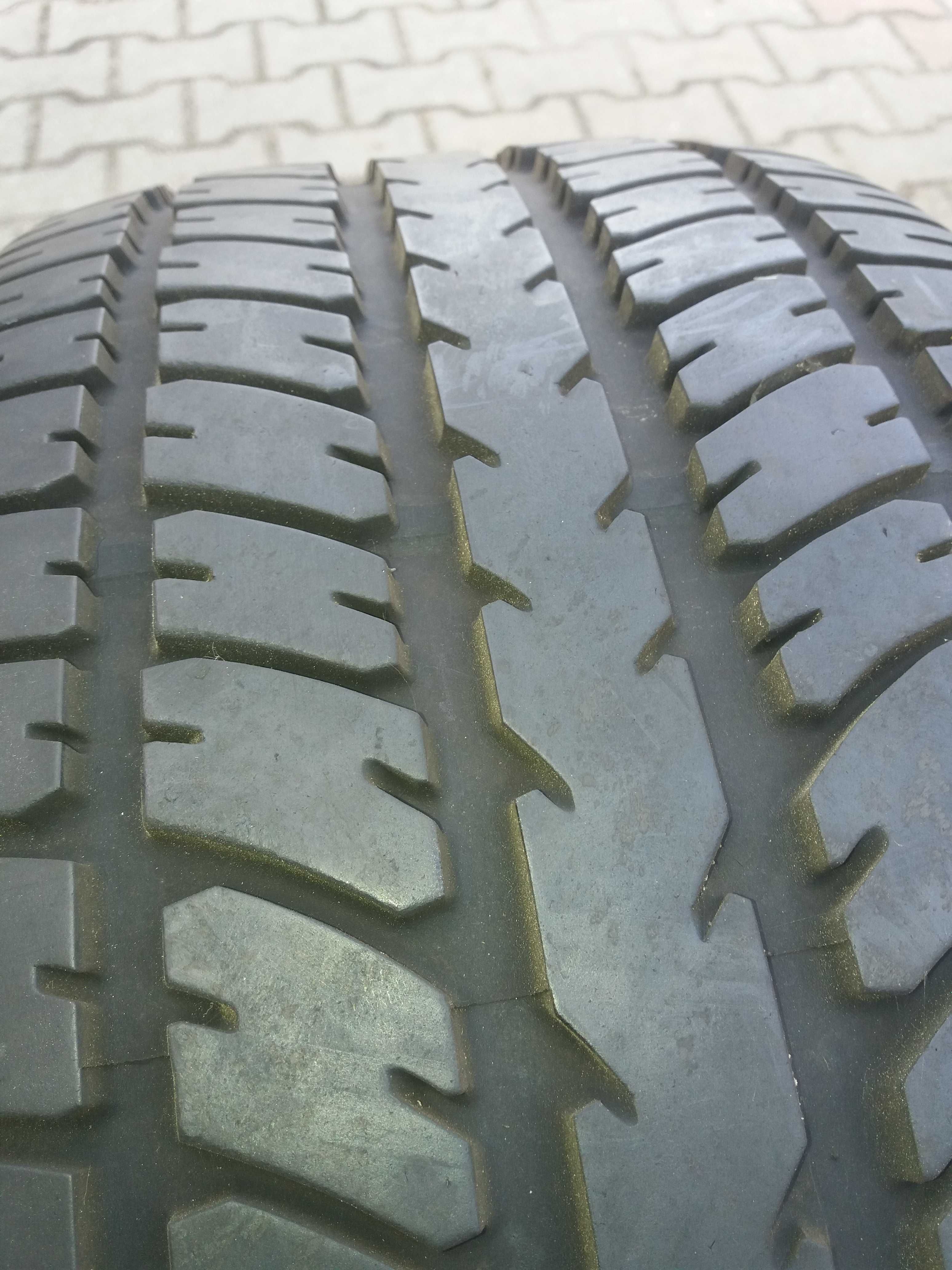 245 / 50 / ZR 16 Goodyear Eagle  ZR 50