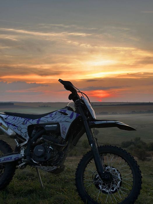 Продам кові адванс 300 фр