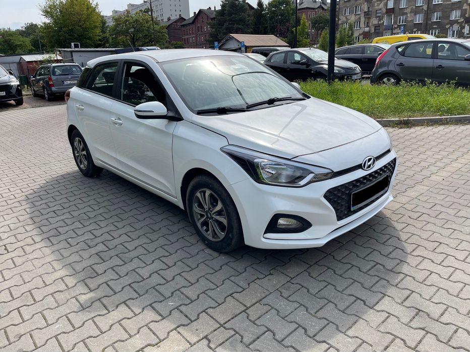 Hyundai i20 lift kamera tablet klima led serwis