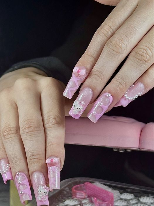 Manicure hybrydowy,przedluzanie paznokci