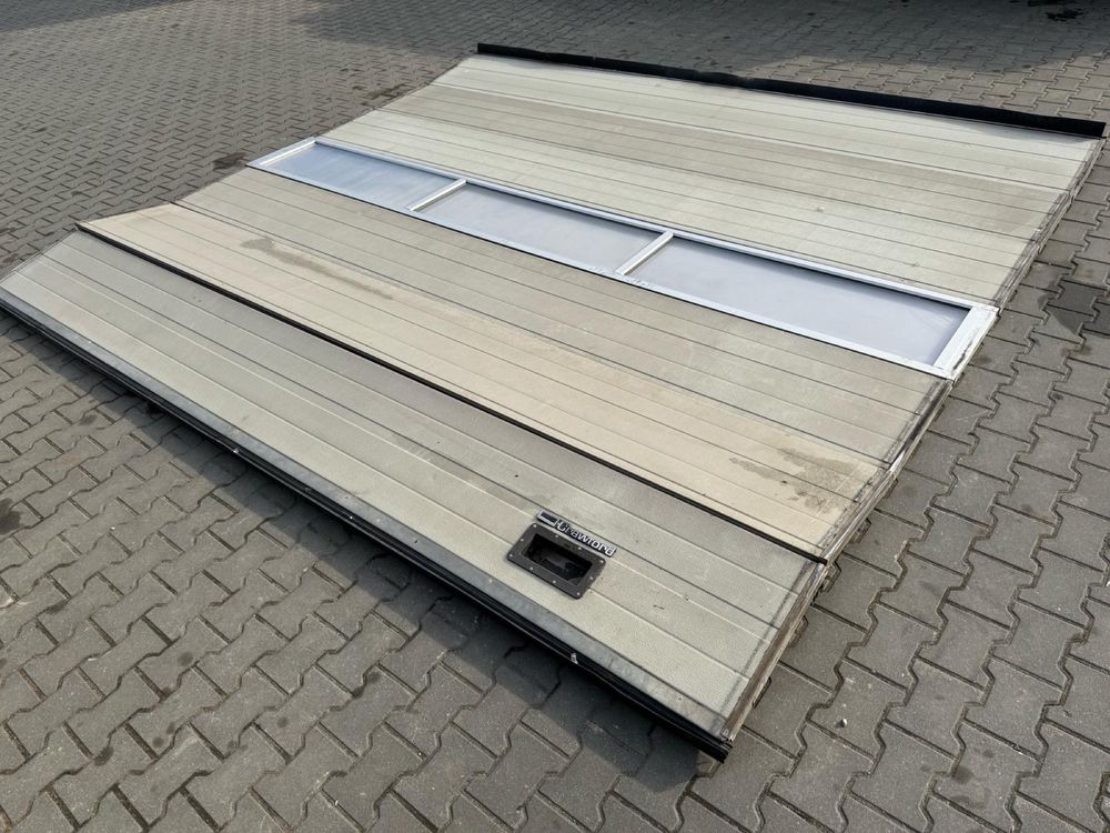 Brama 4.05x3.50 segmentowa Crawford panelowa