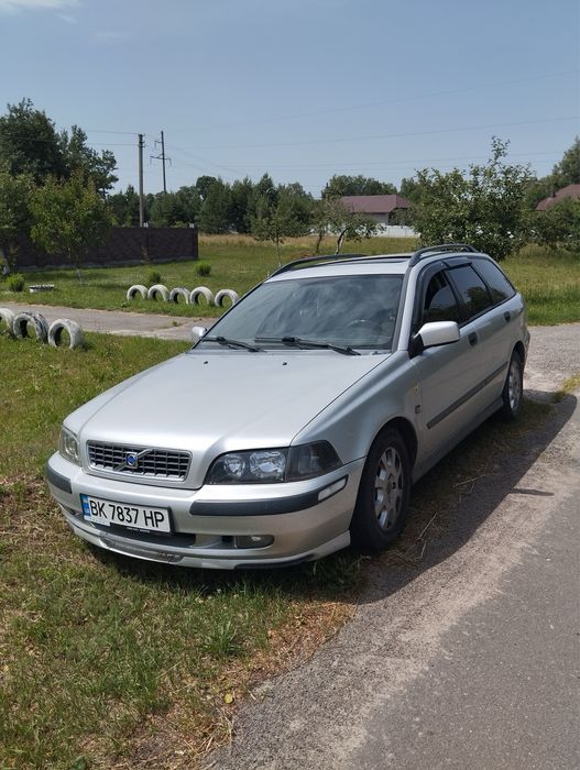 Продам Volvo v40
