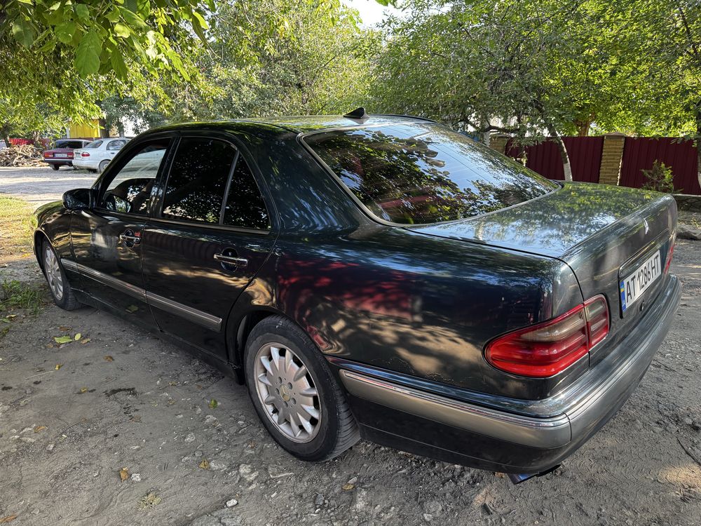 Mercedes-Benz W210 2.2 CDI 1999р 6ступка ELEGANCE
