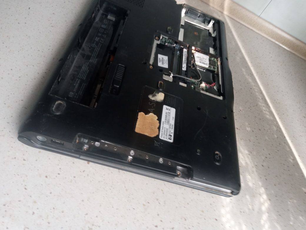 Uszkodzony Komputer laptop hp dv6000