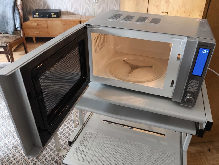 Mikrofalówka SilverCrest SMW 800C2 kuchenka mikrofalowa