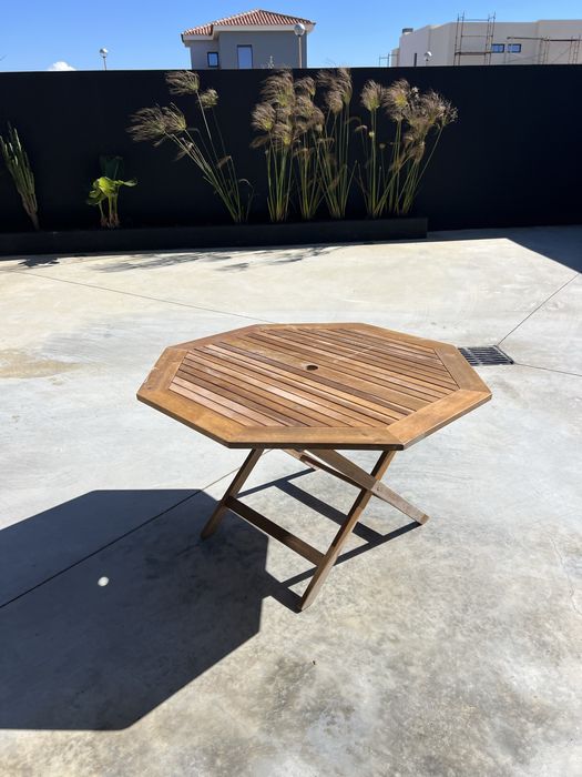 Mesa de teca exterior