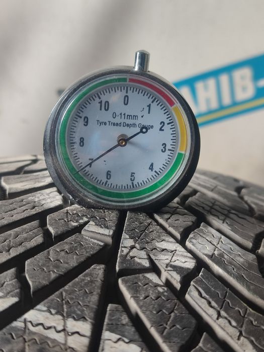 Шини kumho 205 55 r16 зимові 22-23 рік