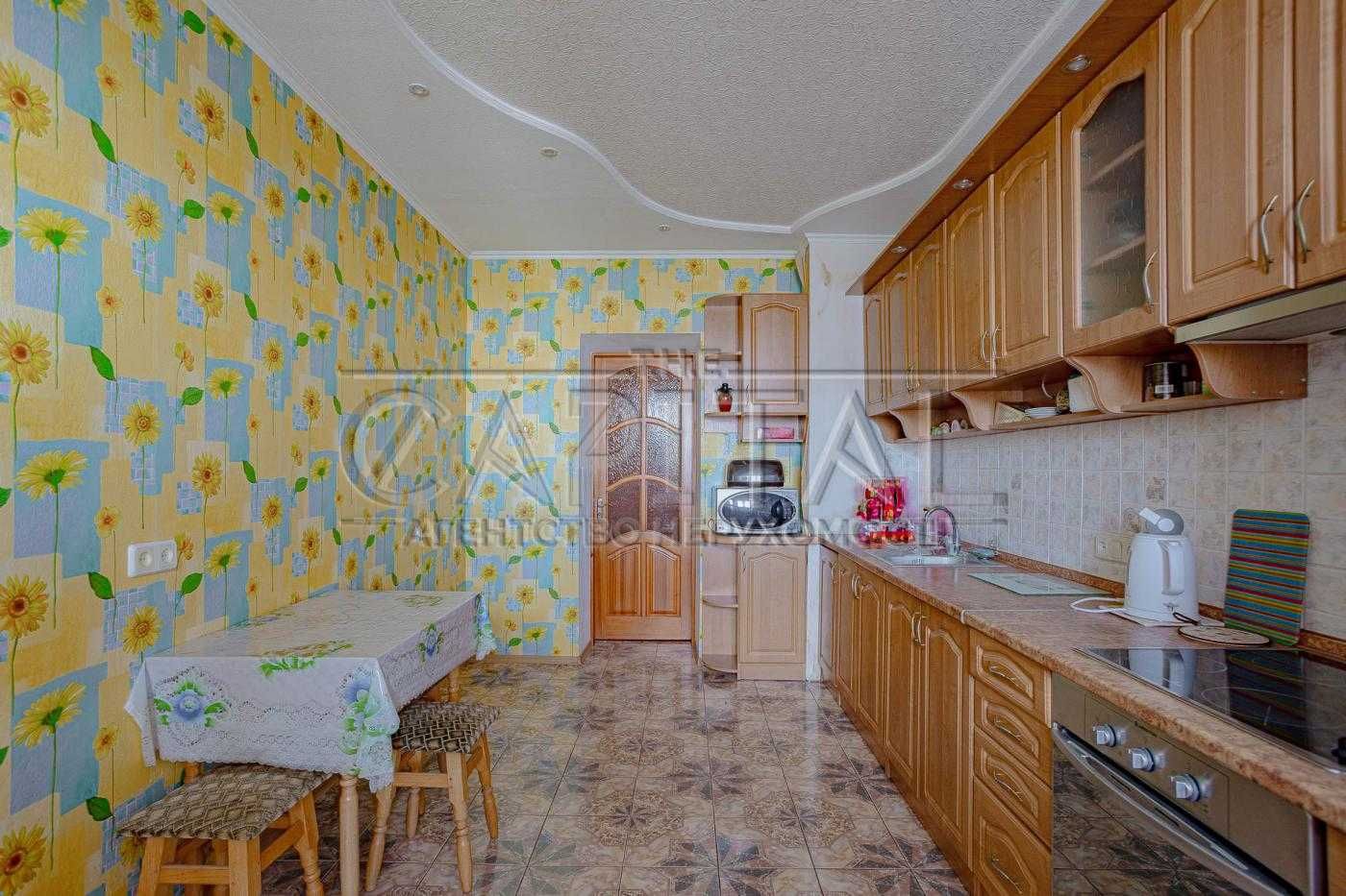Продаж Квартири! Метро Позняки! Григоренка 24! Дарницький район! 108м2