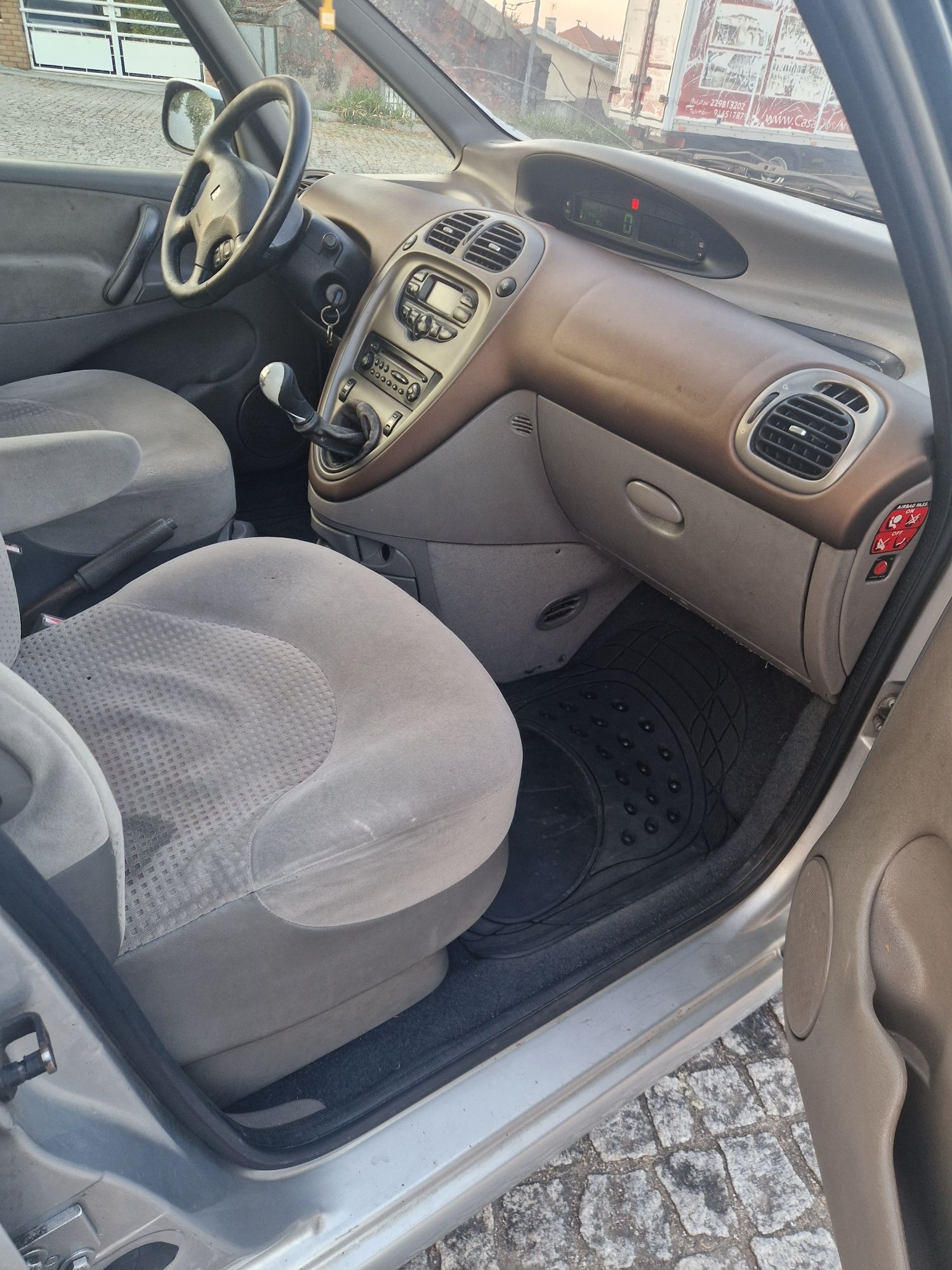 Citroen picasso 2.0 HDI MECÂNICA BOA