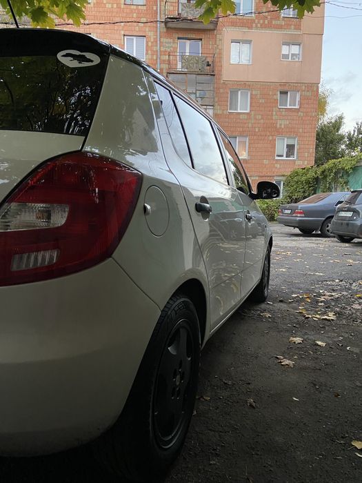 Skoda Fabia 1.6 дизель 2011 р механіка