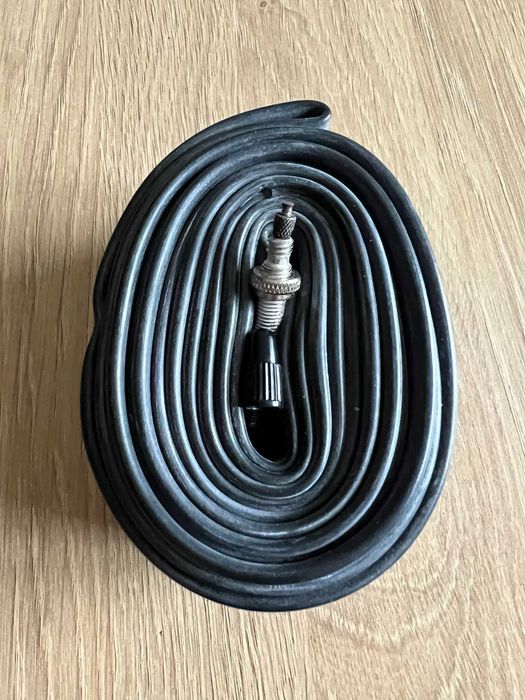 DĘTKA  28/29 X 1,75/2,45  Presta wentyl 47 mm