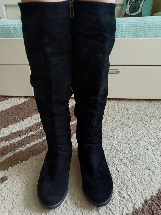 Зимні ботінки жіночі