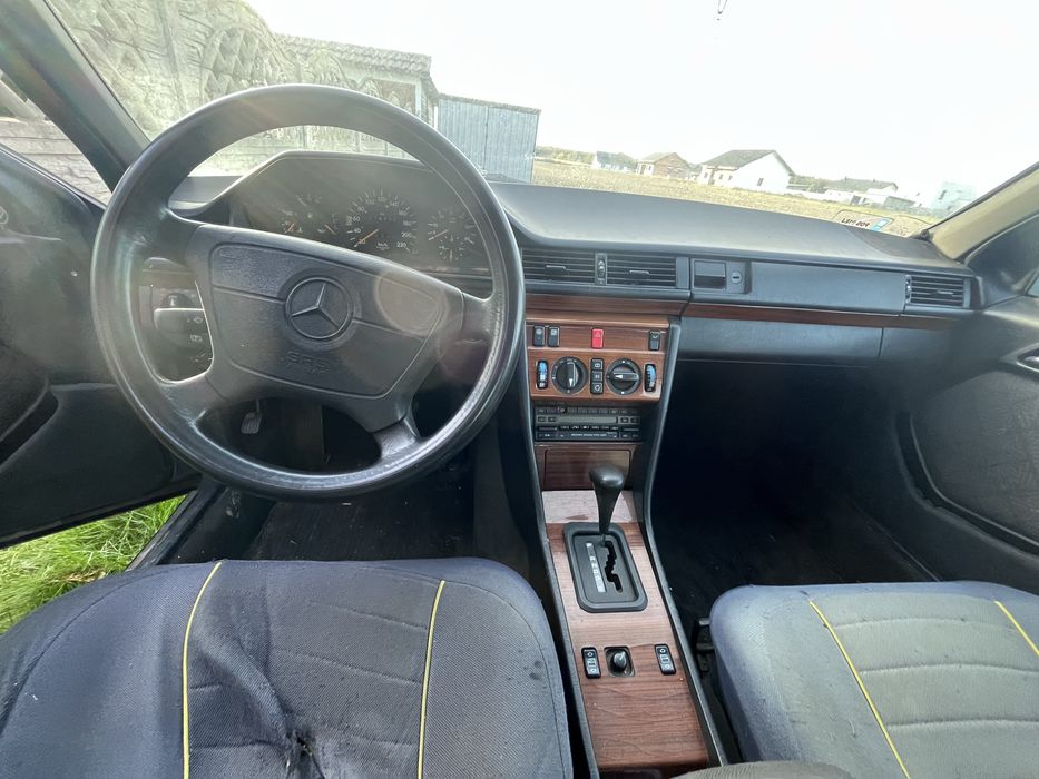 Mercedes W124, automat 2.5l