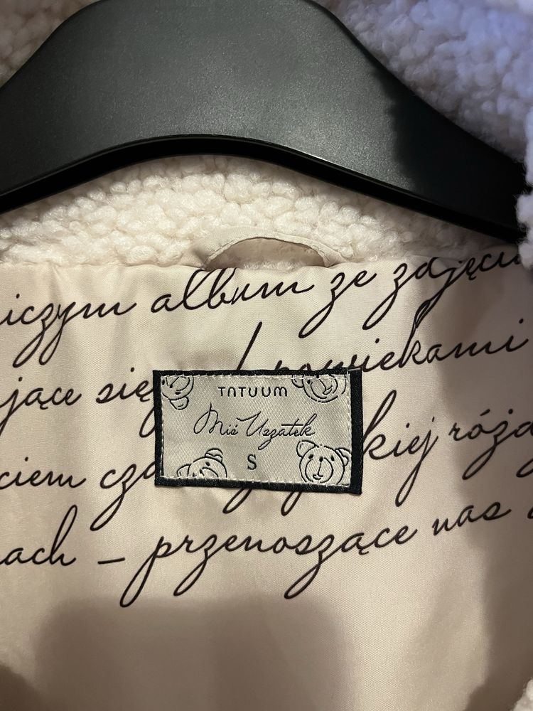 Tatuum Korzużek, Kurtka