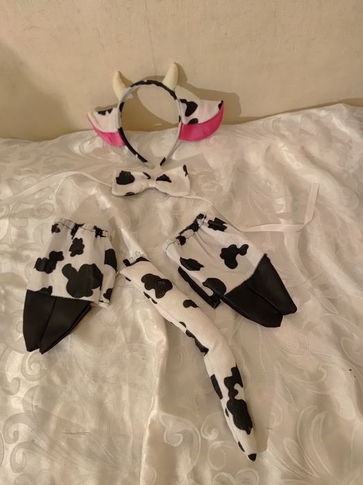 Świetny strój przebranie krowa krówka raciczki ogon 6 części uniwersal
