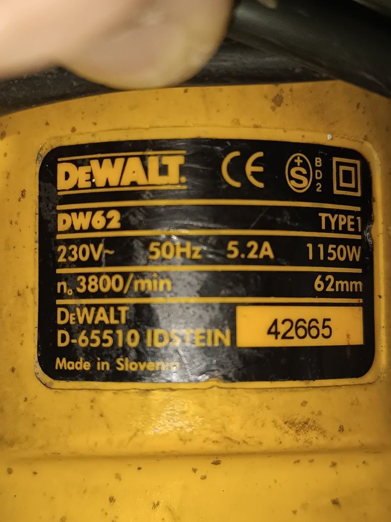 Pilarka tarczowa DeWalt DW 62