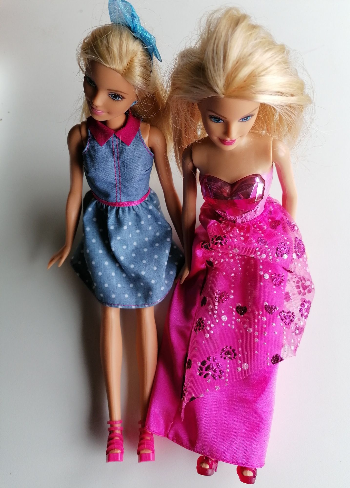 2 bonecas Barbie