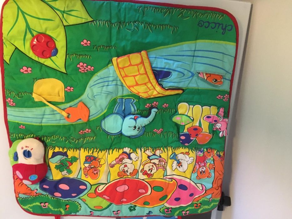 Tapete Actividades CHICCO com música e sons- com OFERTA livro Fantoche