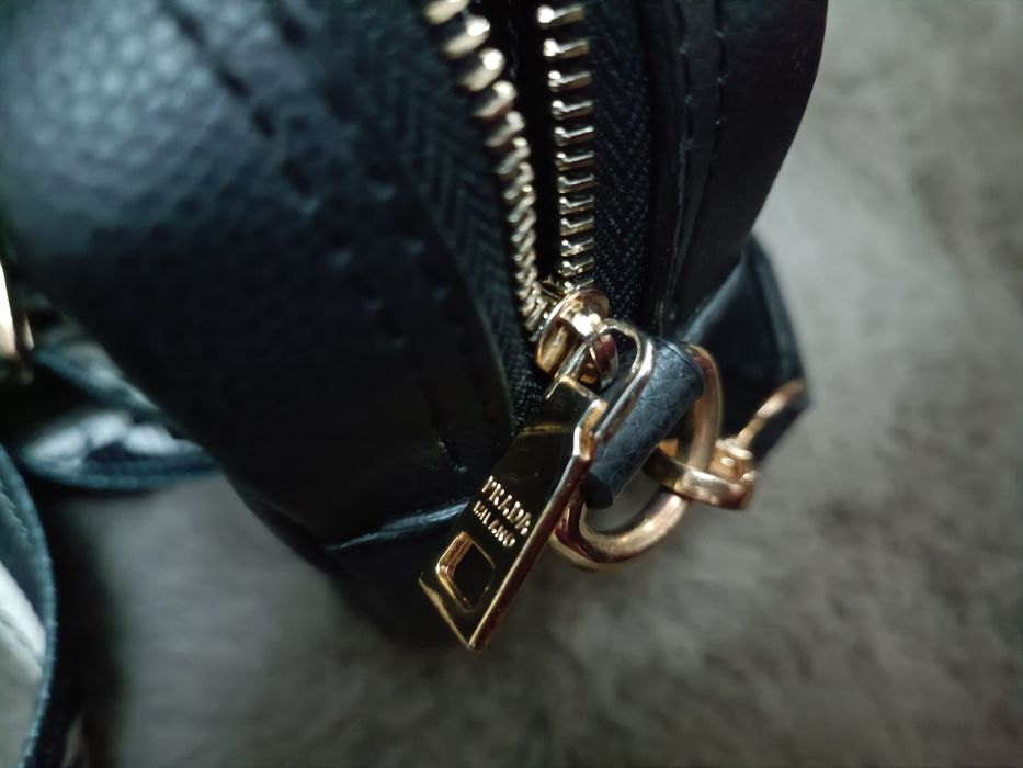 Torebka Prada czarna