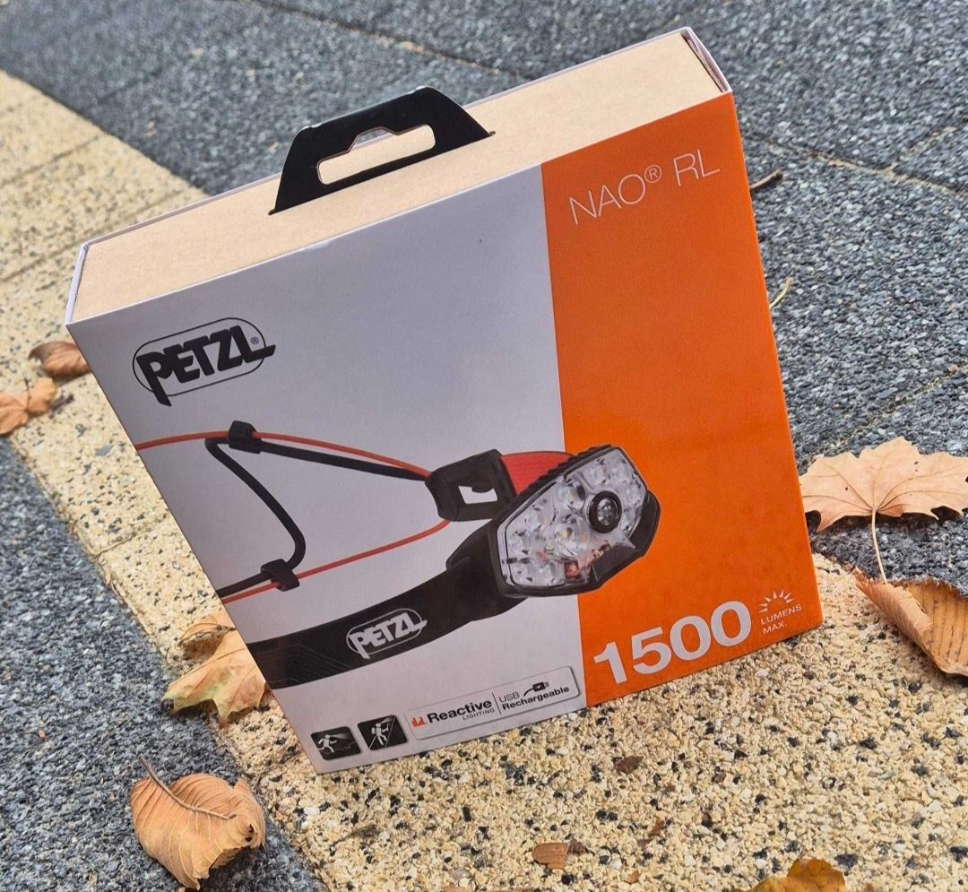 Latarka nagłowna czołowa czołówka inteligentna Petzl Nao RL E105AA00