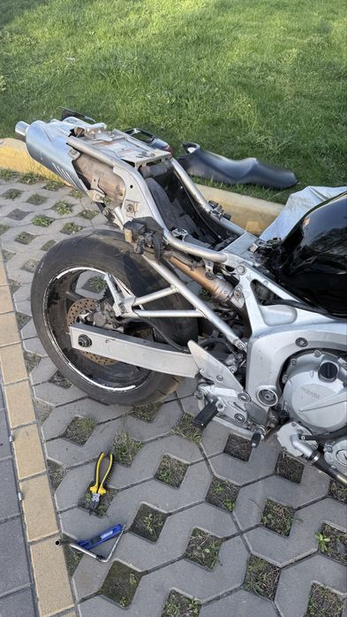 Диск yamaha fz6 fazer  запчастини