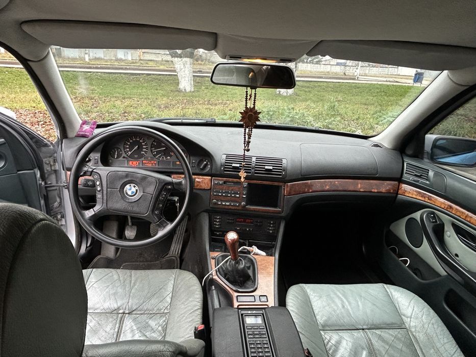 В продаже бмв 5 серии