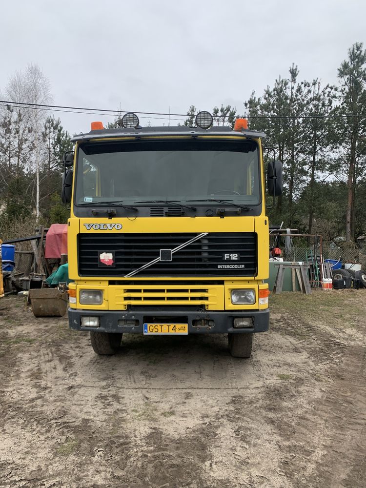 VOLVO F 12. 6x4 wywrot
